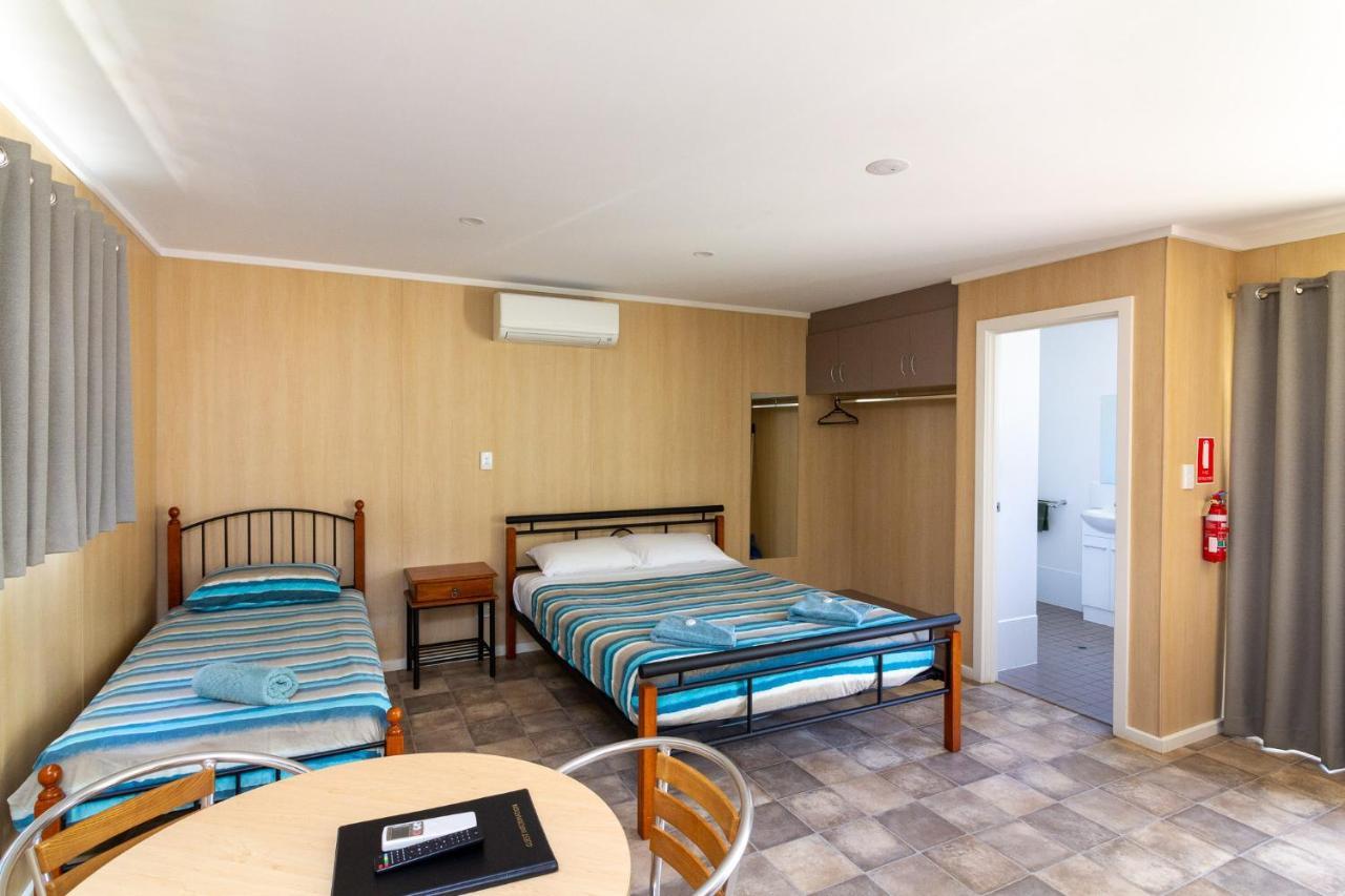 Paringa Caravan Park Renmark Buitenkant foto