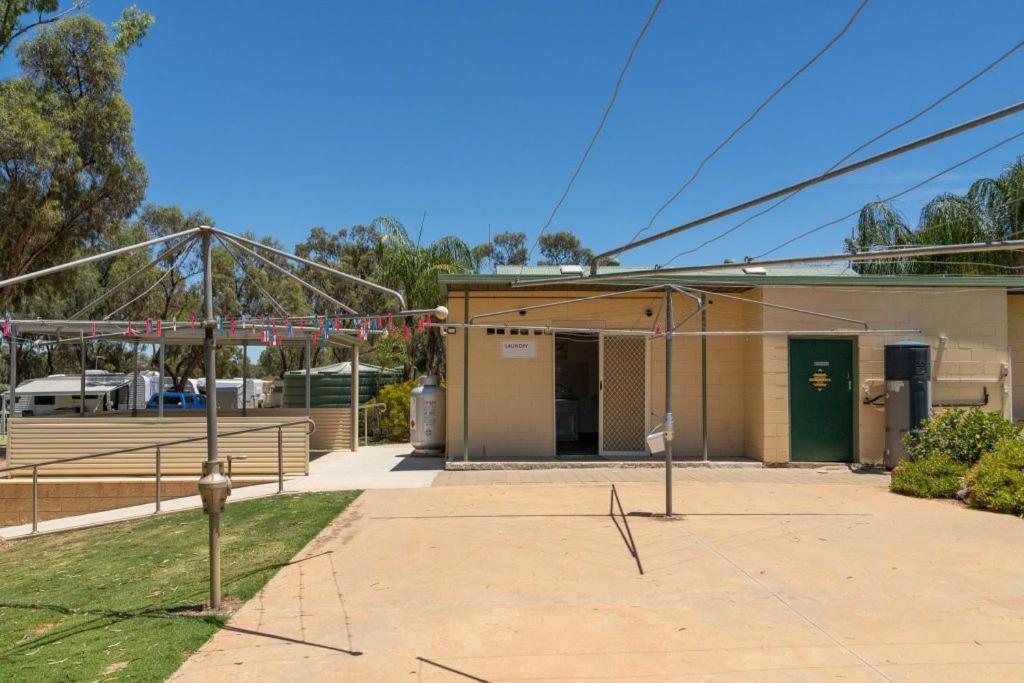 Paringa Caravan Park Renmark Buitenkant foto